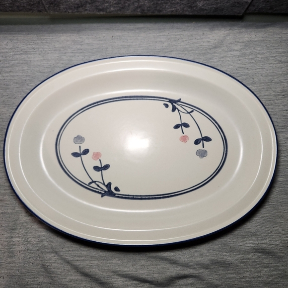Pfaltzgraff Windsong Pattern Oval Serving Platter 14" #16  USA Blue Pink Flower - Picture 1 of 7